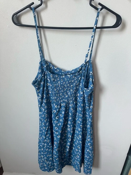 Cotton On Blue Floral Slip Dress with White Daisies - Picture 2 of 4